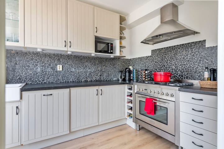 Photo 22 of Uiverstraat 5