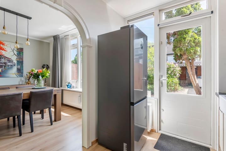 Photo 24 of Uiverstraat 5