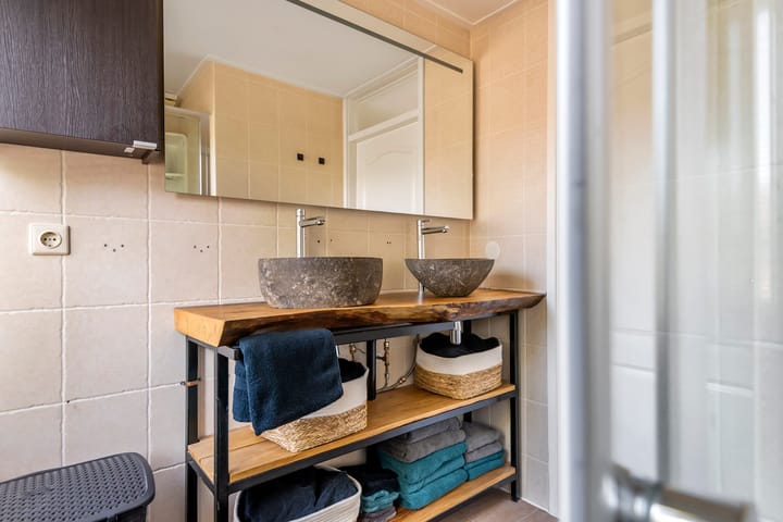 Photo 34 of Uiverstraat 5