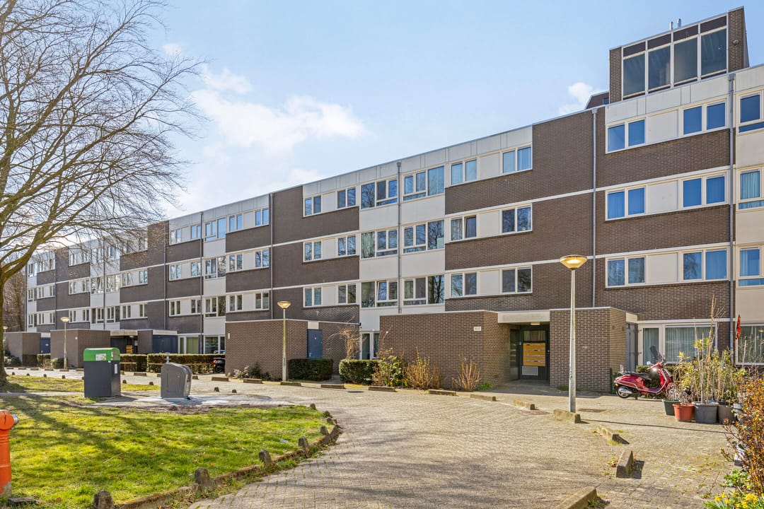 Foto 2 van Renkumhof 36