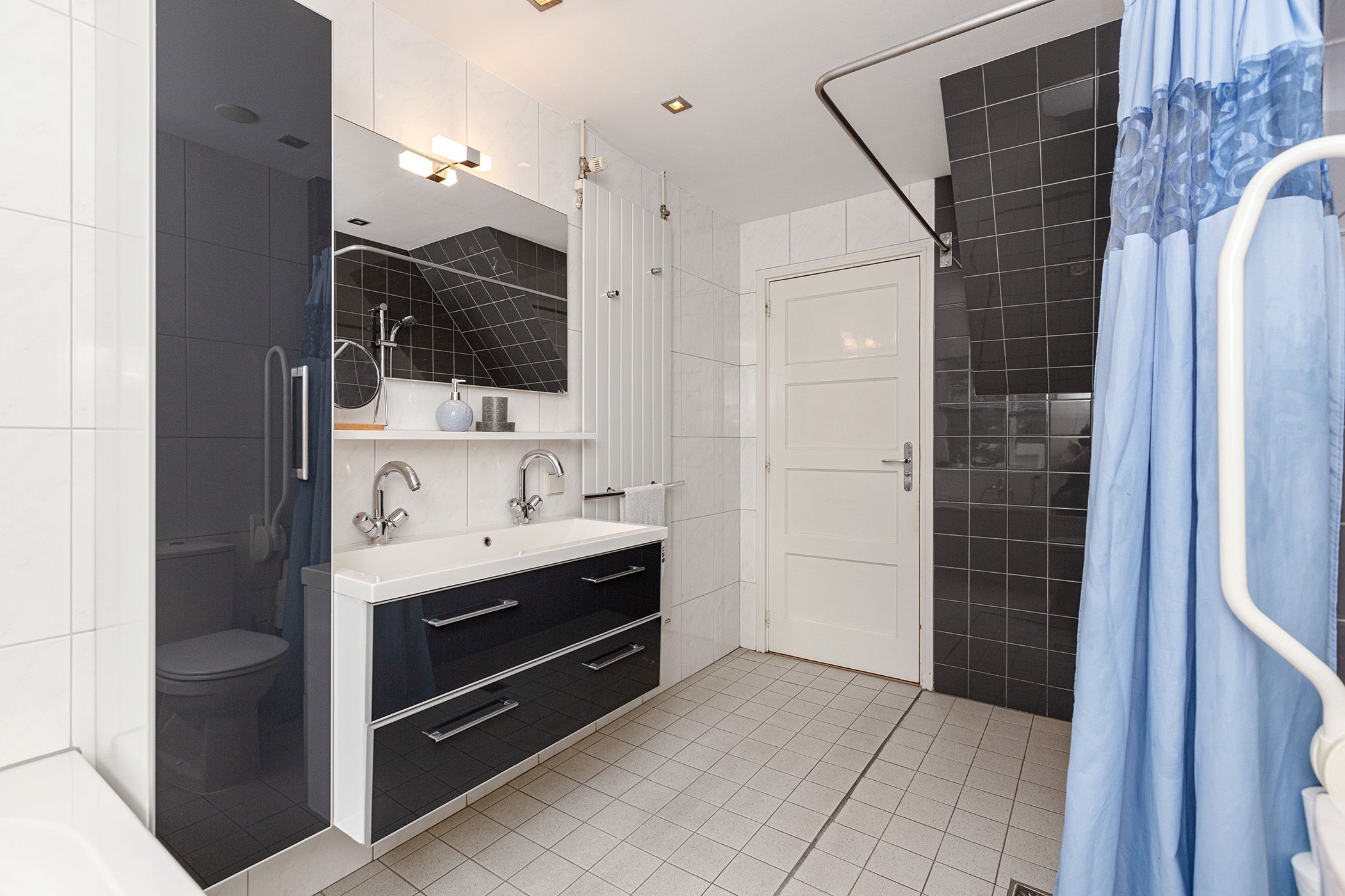 Photo 21 of Hoogewaard 13