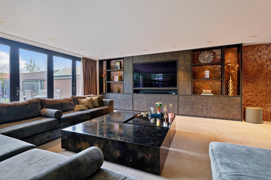 Foto 8 van van Beekstraat 61