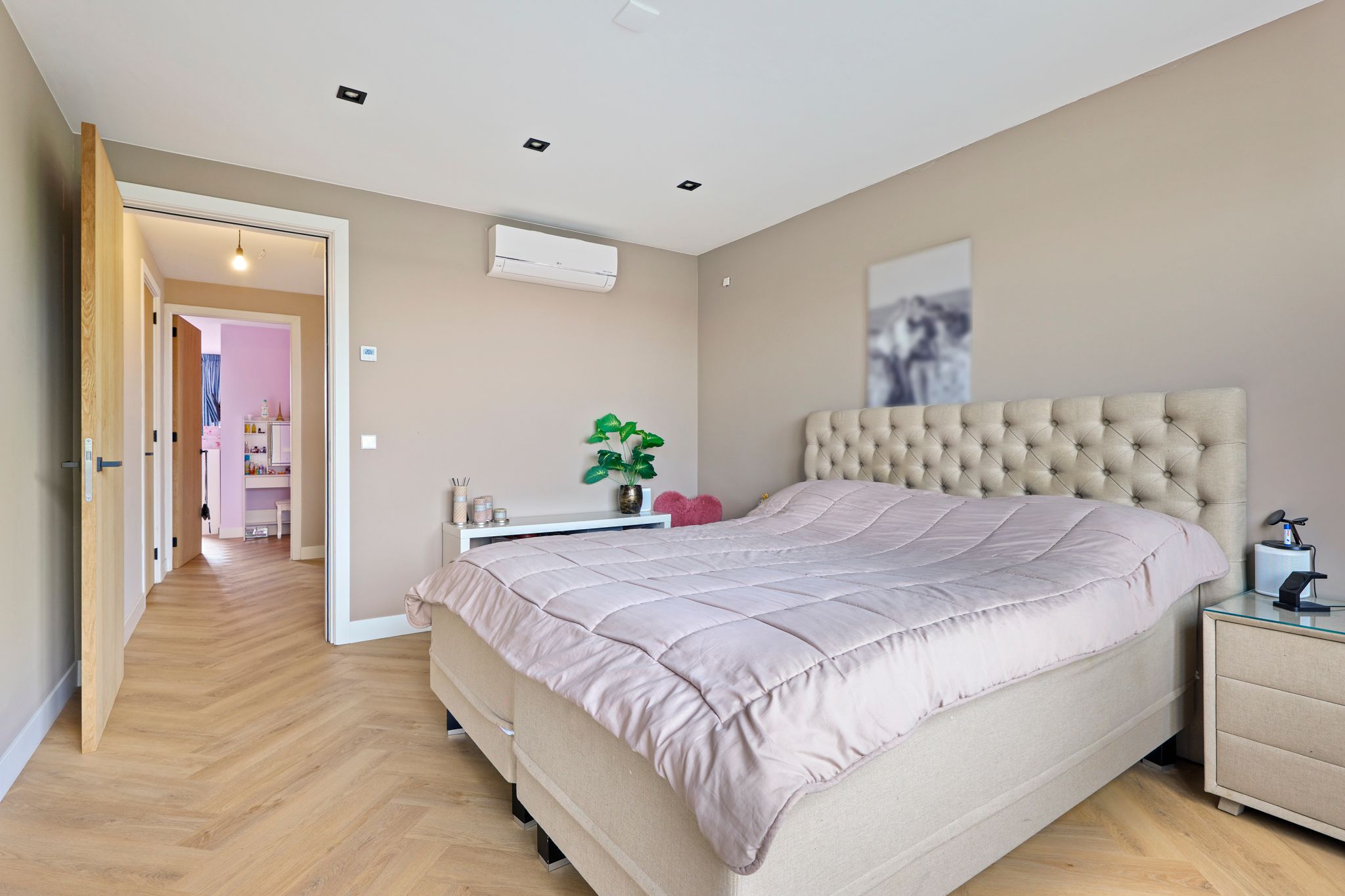 Foto 21 van van Beekstraat 61