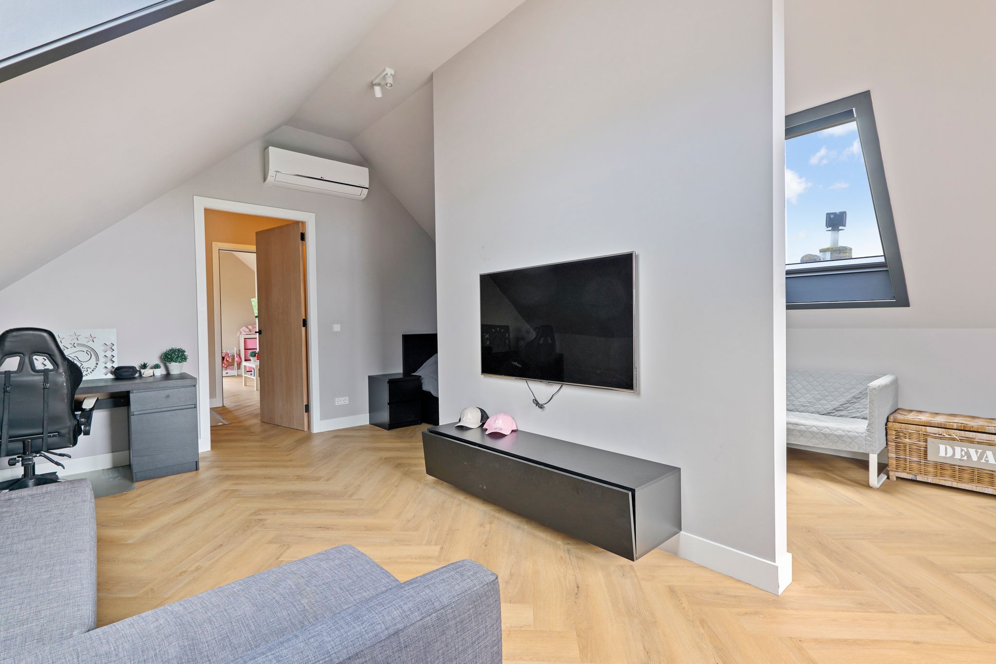 Foto 36 van van Beekstraat 61