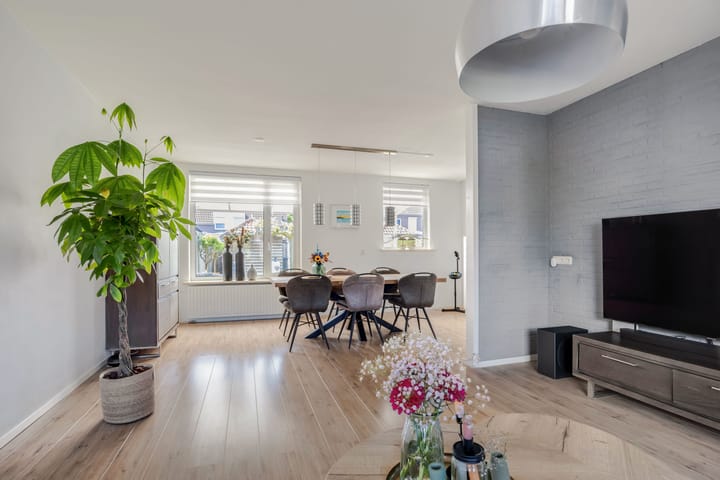 Foto 9 van Jacob van Marisring 30