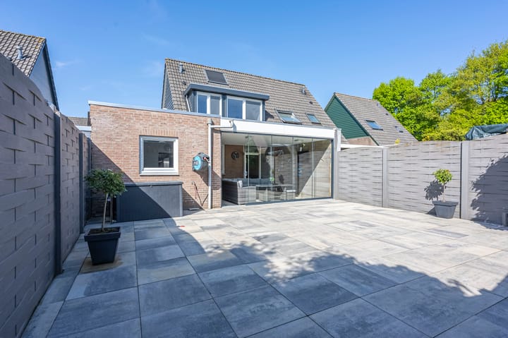 Foto 2 van Akkerhof 65