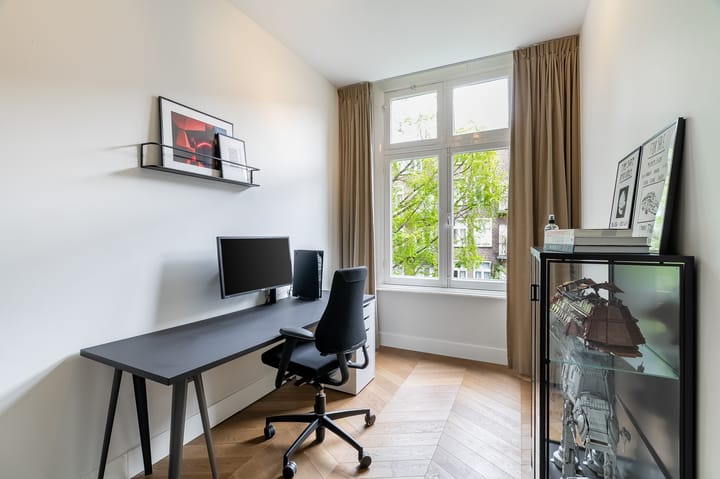 Foto 19 van Uithoornstraat 37-2