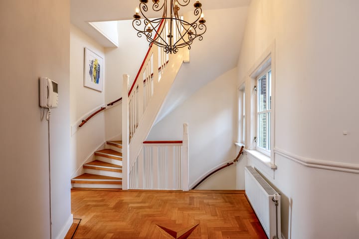 Foto 6 van Thomsonplein 2