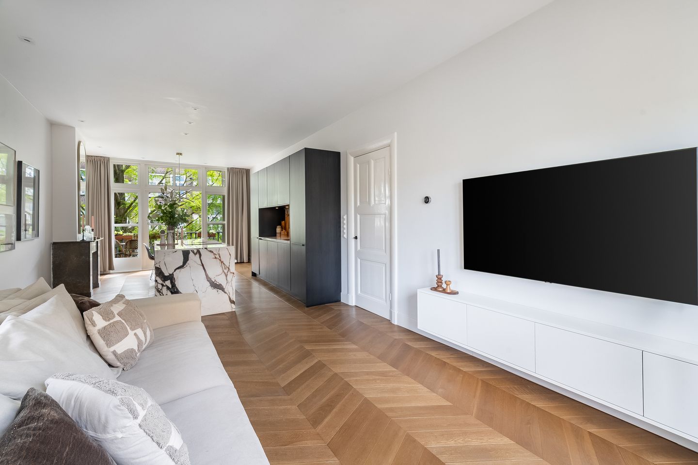 Foto 5 van Uithoornstraat 37-2