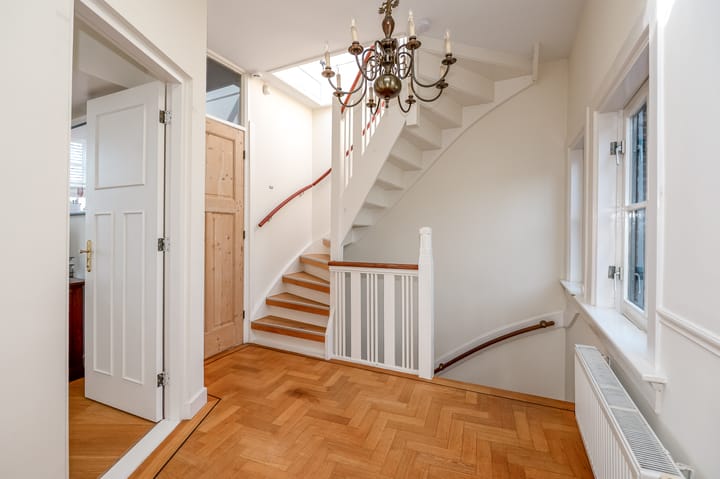 Foto 40 van Thomsonplein 2