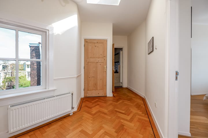 Foto 42 van Thomsonplein 2