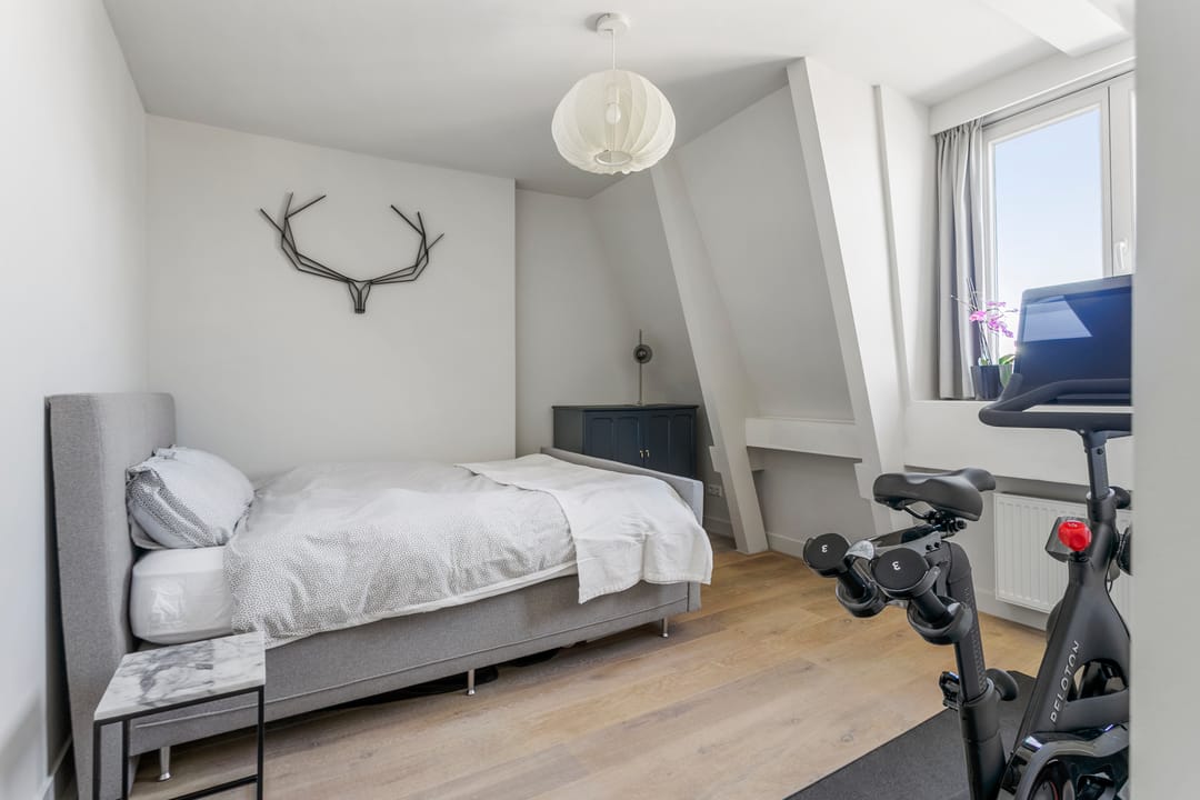 Foto 32 van Admiraal De Ruijterweg 73-3