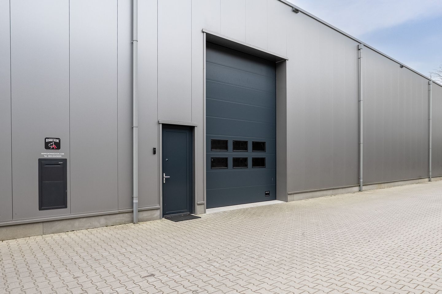 View photo 5 of Nijverheidsstraat 10-a