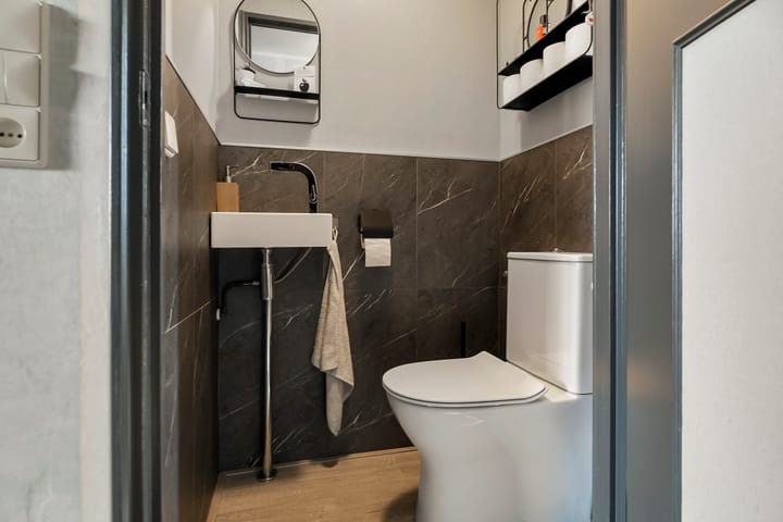 Foto 5 van Kruiszwin 2305