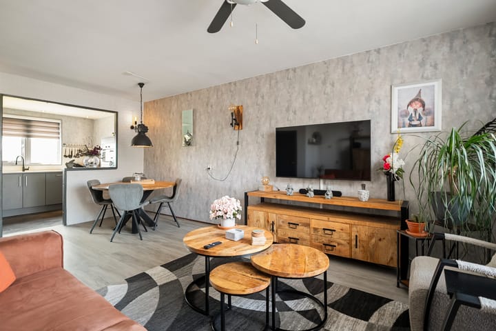 Foto 7 van Kruiszwin 2305