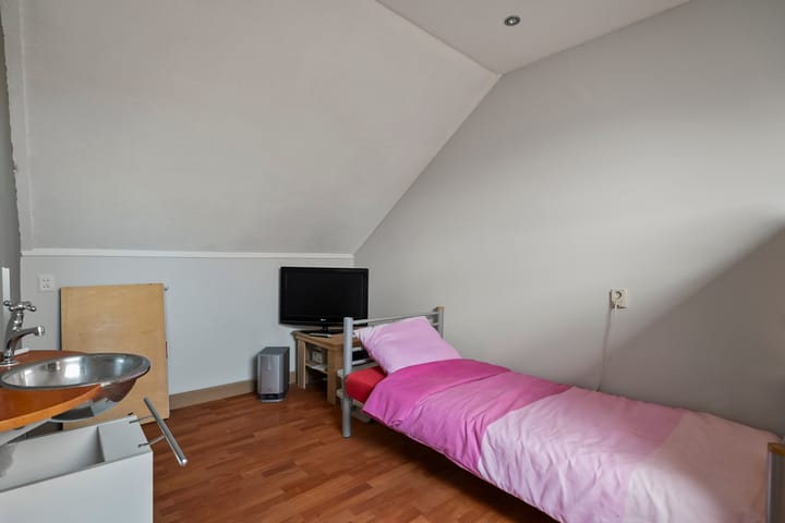 Foto 20 van Kruiszwin 2305