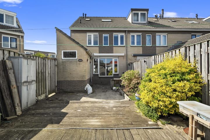 Foto 22 van Kruiszwin 2305