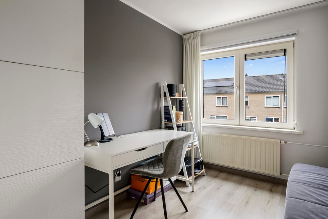 Foto 23 van Van Barenstraat 5