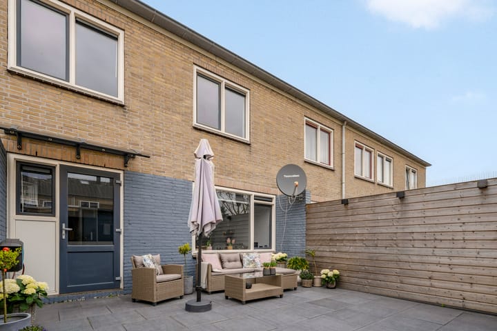 Foto 29 van Van Barenstraat 5