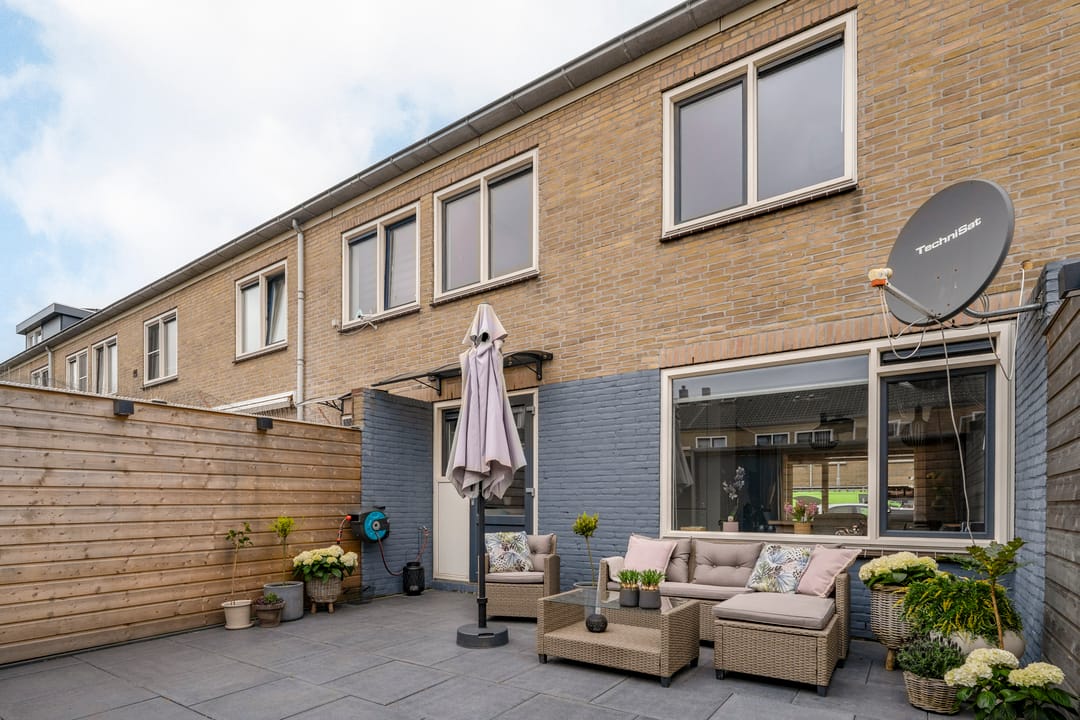 Foto 32 van Van Barenstraat 5