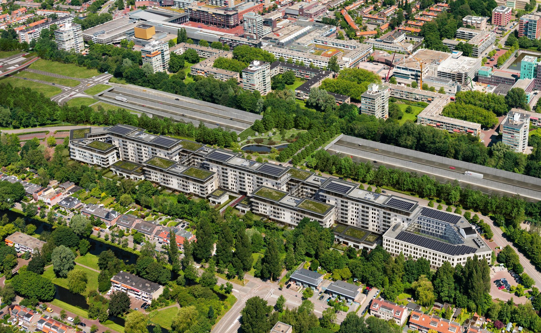 Photo 33 of Burgemeester Rijnderslaan 34