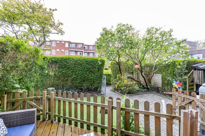 Foto 24 van Hyacinthstraat 86