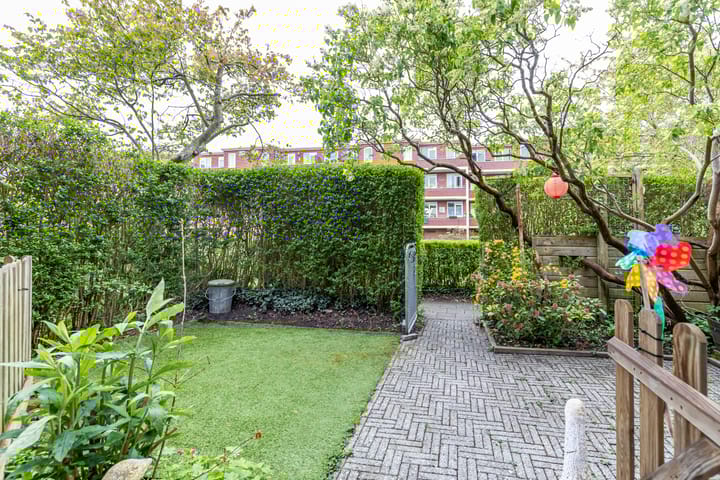 Foto 25 van Hyacinthstraat 86