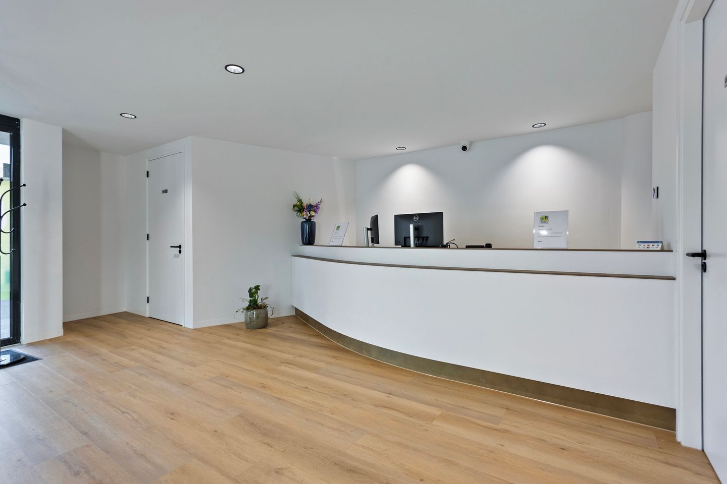 View photo 3 of Hoofdstraat 71-B