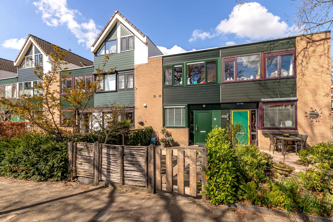 Foto 2 van Valkenkamp 105