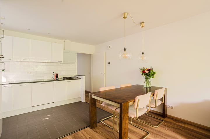 Foto 7 van Bolestein 310