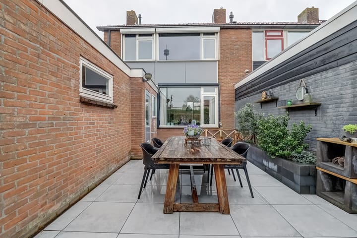 Foto 30 van Kerkstraat 6