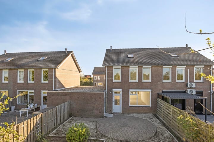 Foto 13 van Eglantier 53