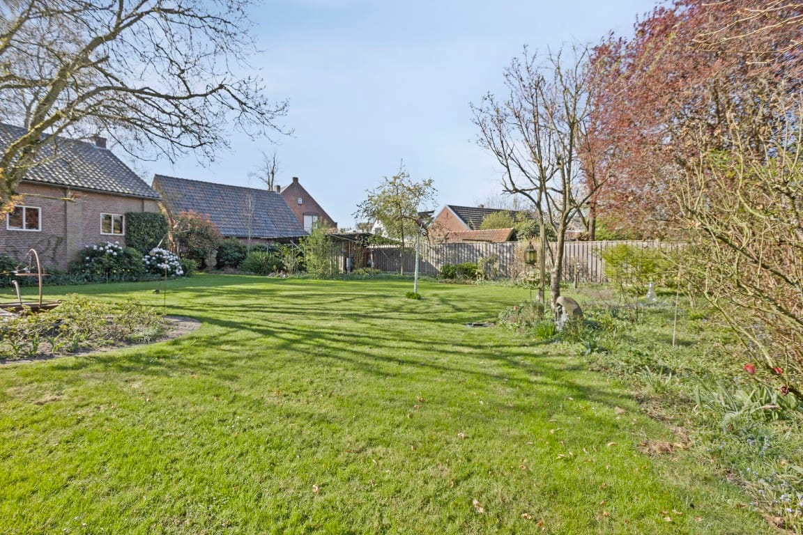 Photo 35 of Oude Breestraat 44