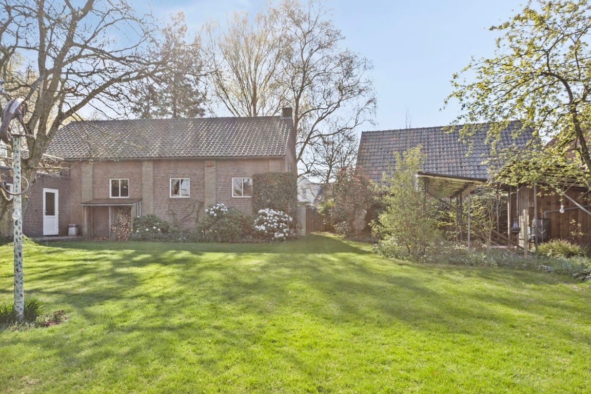 Photo 39 of Oude Breestraat 44