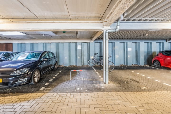 Foto 24 van Anna Blamansingel 43