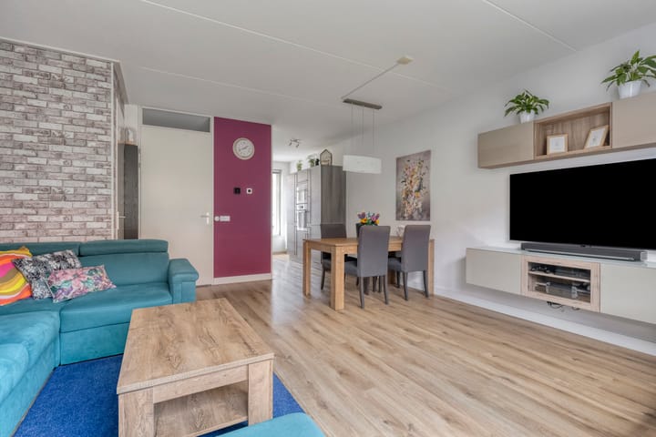 Foto 4 van Tolstraat 8