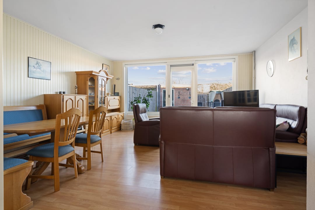 Foto 2 van Vedelring 18