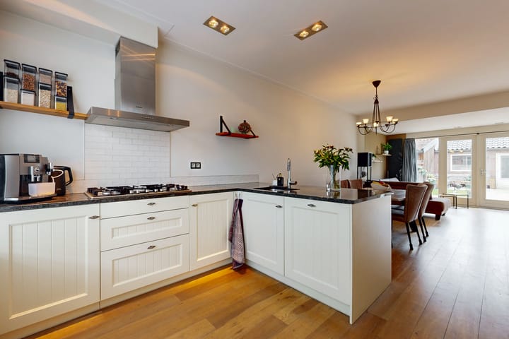 Foto 7 van Dennenstraat 21