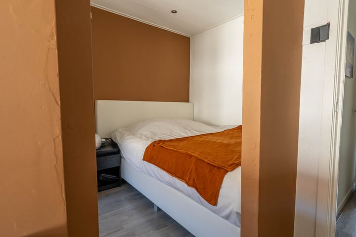 Photo 36 of De Ruijterstraat 53