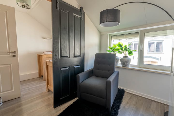 Photo 38 of De Ruijterstraat 53