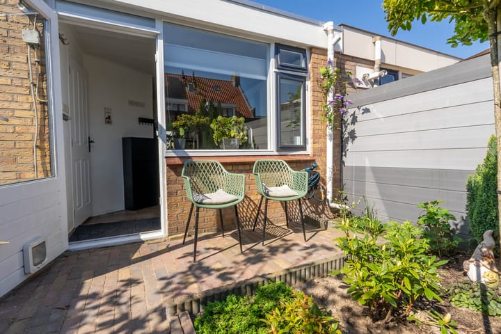 Photo 52 of De Ruijterstraat 53