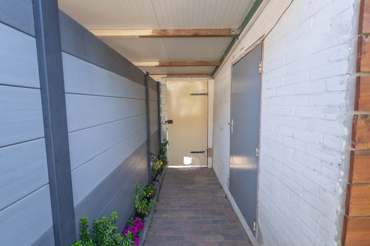 Photo 57 of De Ruijterstraat 53