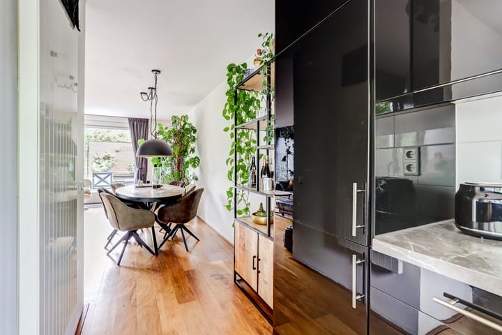 Foto 10 van Karolingersweg 6