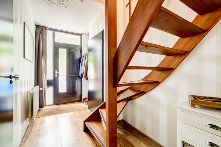 Foto 11 van Karolingersweg 6