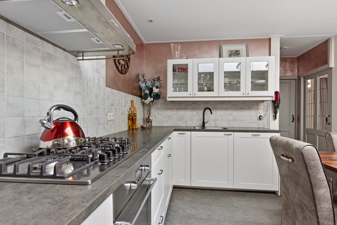 Photo 17 of Snelliusstraat 8