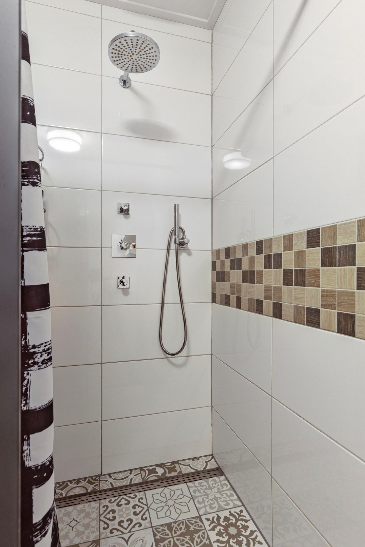 Photo 29 of Snelliusstraat 8