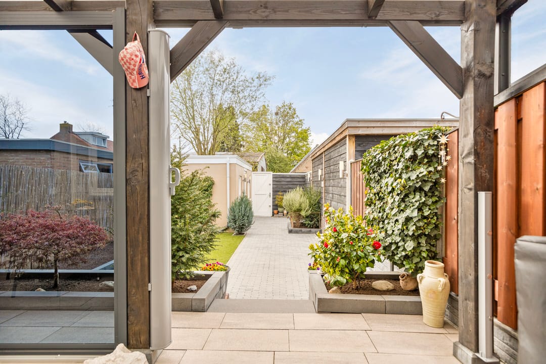 Photo 41 of Snelliusstraat 8