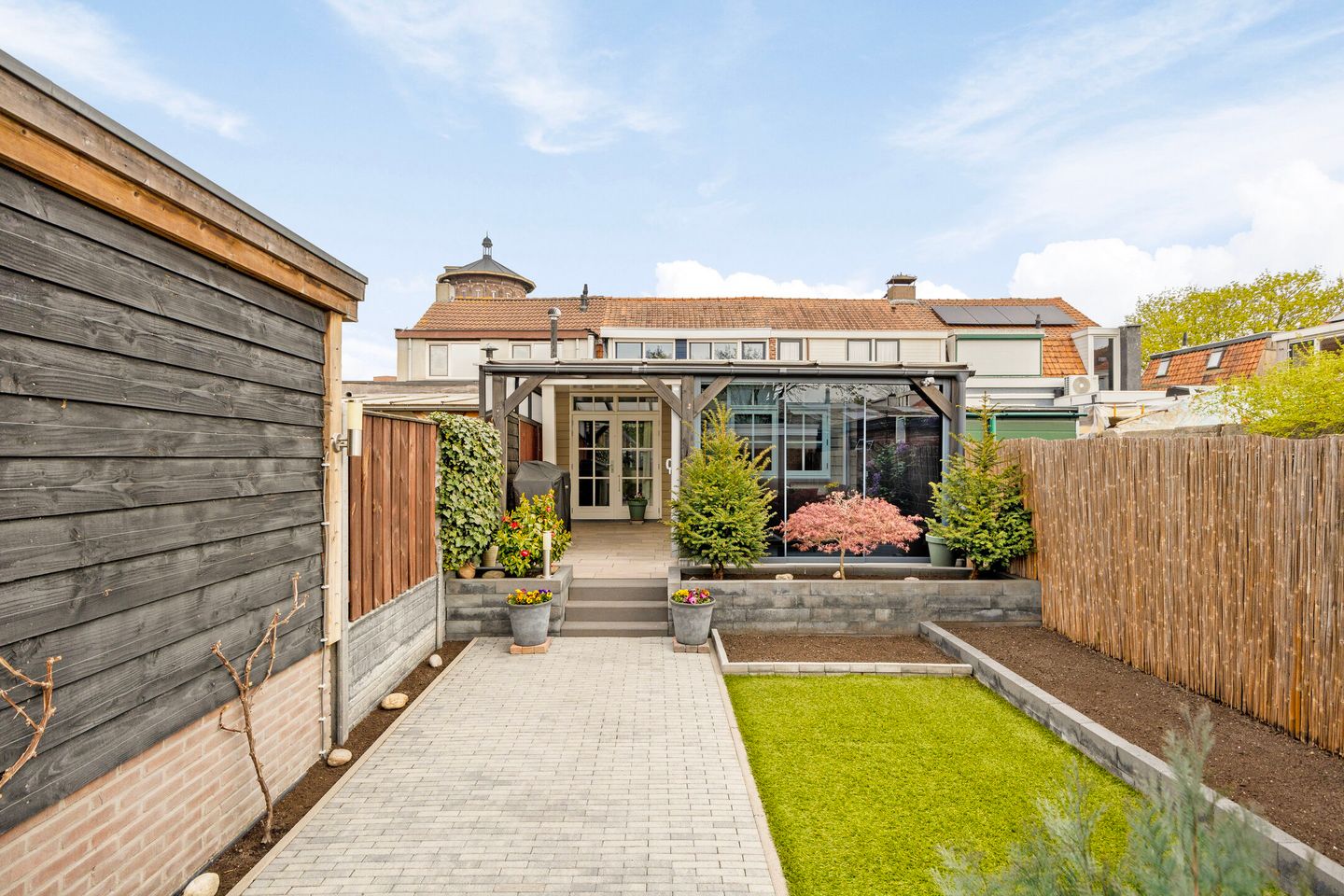 Photo 44 of Snelliusstraat 8