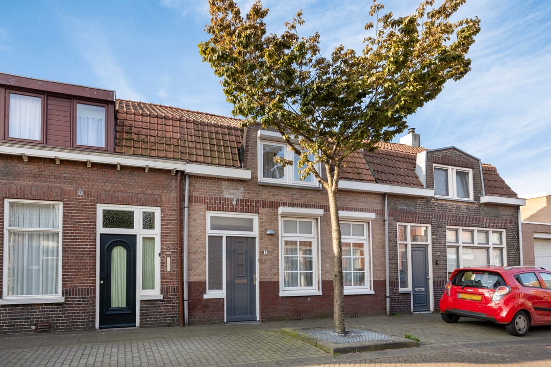 Photo 46 of Snelliusstraat 8