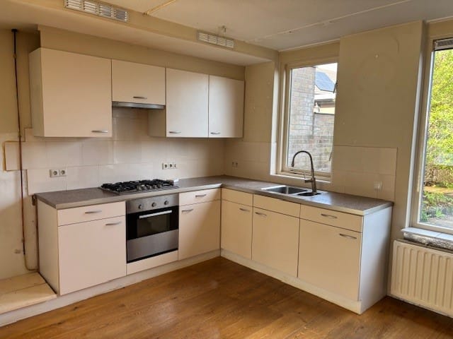 Photo 3 of Leostraat 72-D